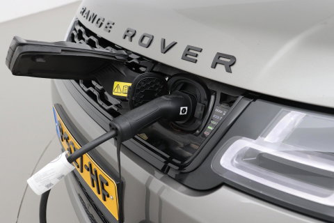 Land Rover Range Rover Sport P400e HSE | Luchtvering | Black Pack | Meridian | 360° Camera | Panoramadak | Ventilatiestoelen | Keyless | 21 Inch