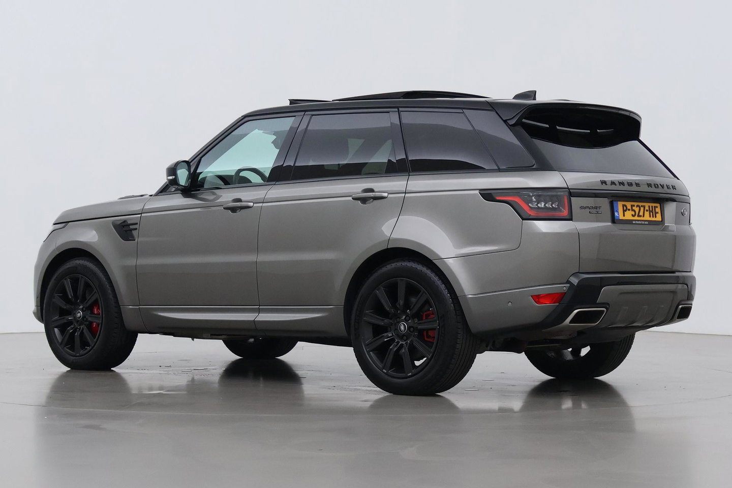 Land Rover Range Rover Sport P400e HSE | Luchtvering | Black Pack | Meridian | 360° Camera | Panoramadak | Ventilatiestoelen | Keyless | 21 Inch