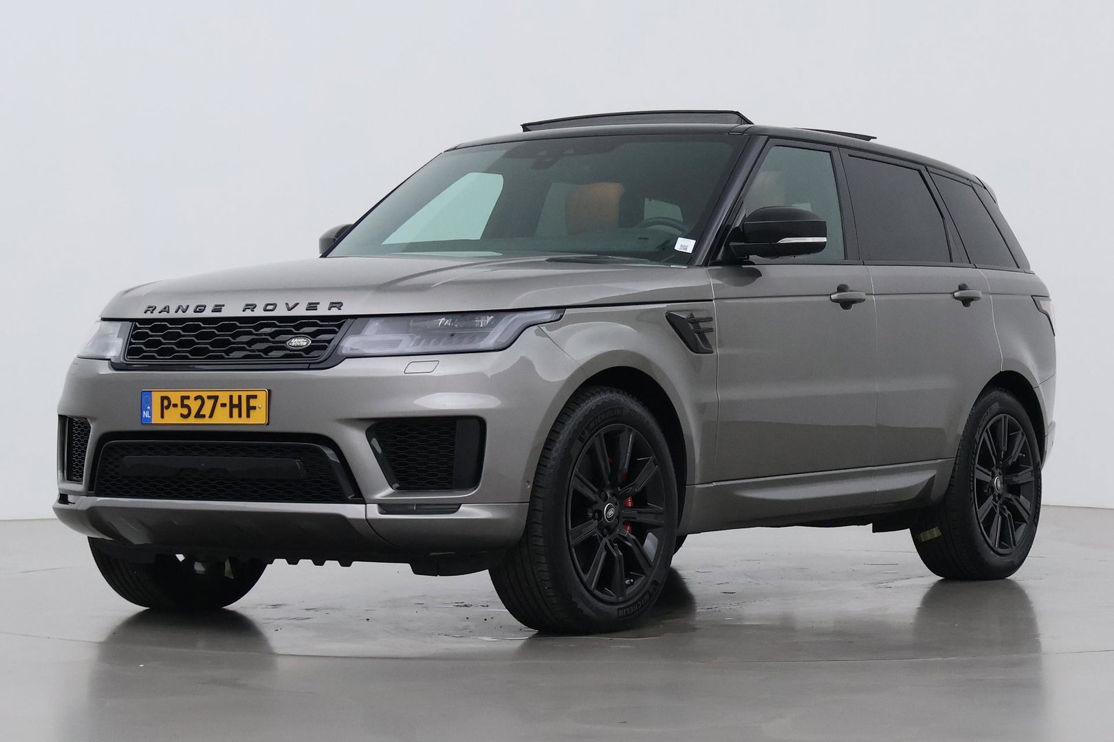 Land Rover Range Rover Sport P400e HSE | Luchtvering | Black Pack | Meridian | 360° Camera | Panoramadak | Ventilatiestoelen | Keyless | 21 Inch