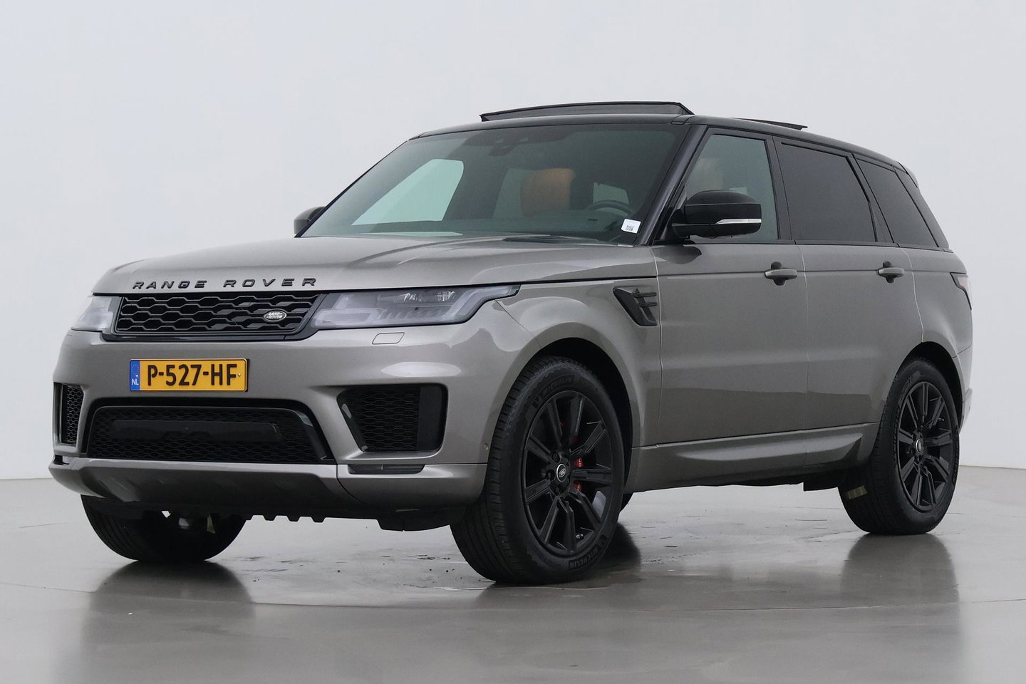 Land Rover Range Rover Sport P400e HSE | Luchtvering | Black Pack | Meridian | 360° Camera | Panoramadak | Ventilatiestoelen | Keyless | 21 Inch