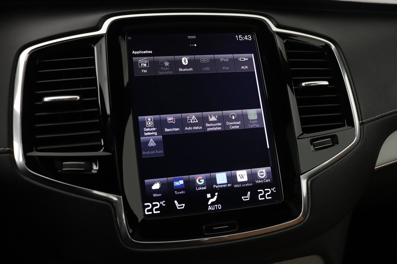 Volvo XC90 T8 Twin Engine Inscription | Luchtvering | Bowers&Wilkins | Panoramadak | 360° Camera | Trekhaak | Stoelventilatie | BLIS | 21 Inch
