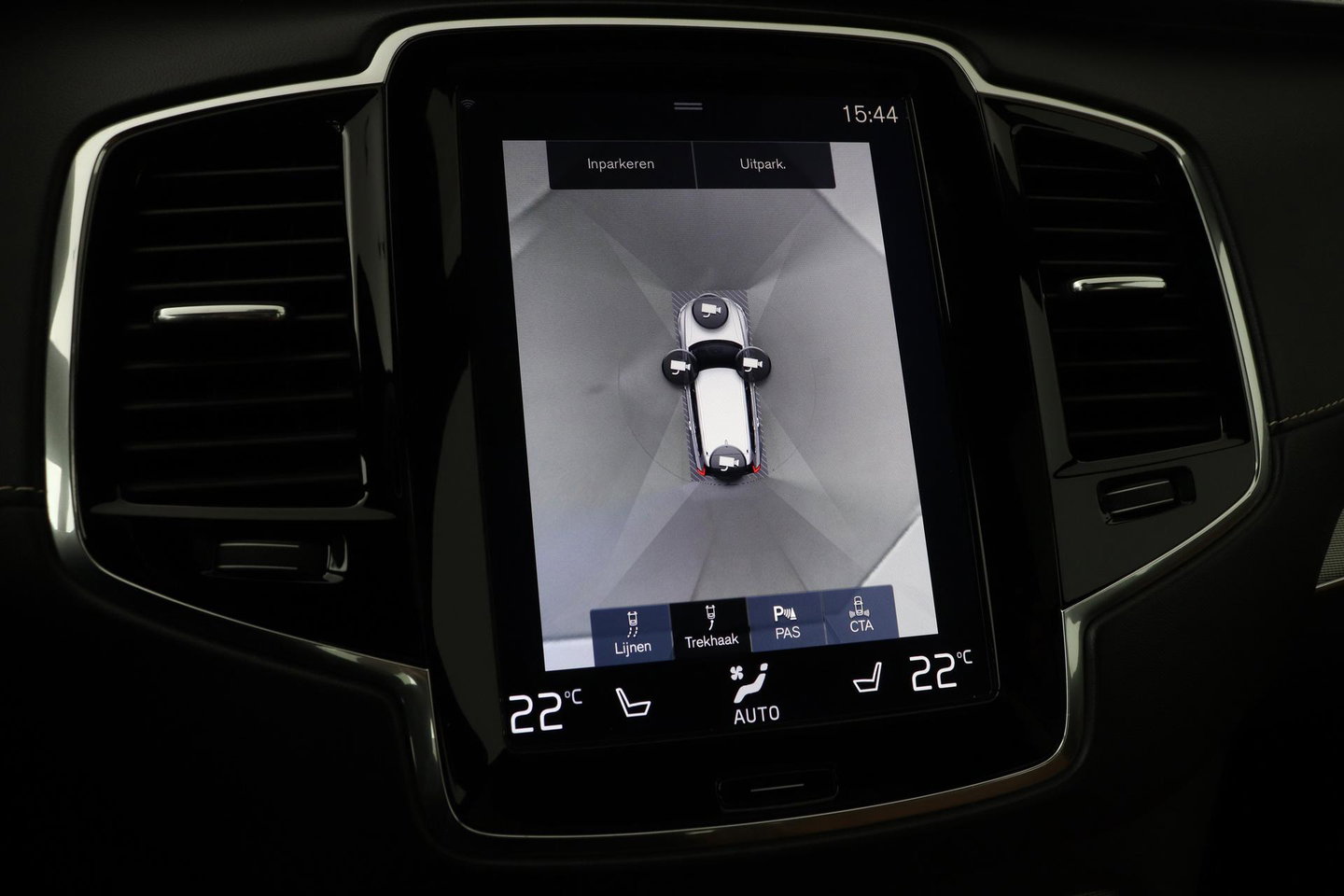 Volvo XC90 T8 Twin Engine Inscription | Luchtvering | Bowers&Wilkins | Panoramadak | 360° Camera | Trekhaak | Stoelventilatie | BLIS | 21 Inch