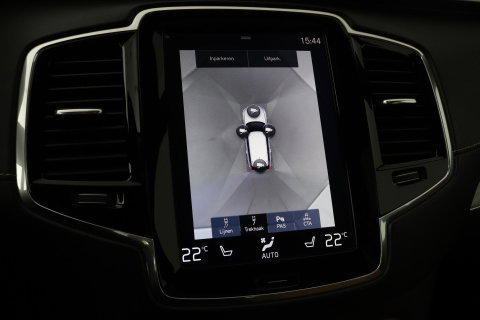 Volvo XC90 T8 Twin Engine Inscription | Luchtvering | Bowers&Wilkins | Panoramadak | 360° Camera | Trekhaak | Stoelventilatie | BLIS | 21 Inch