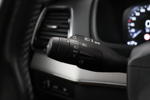 Volvo XC90 T8 Twin Engine Inscription | Luchtvering | Bowers&Wilkins | Panoramadak | 360° Camera | Trekhaak | Stoelventilatie | BLIS | 21 Inch