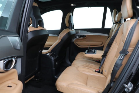 Volvo XC90 T8 Twin Engine Inscription | Luchtvering | Bowers&Wilkins | Panoramadak | 360° Camera | Trekhaak | Stoelventilatie | BLIS | 21 Inch