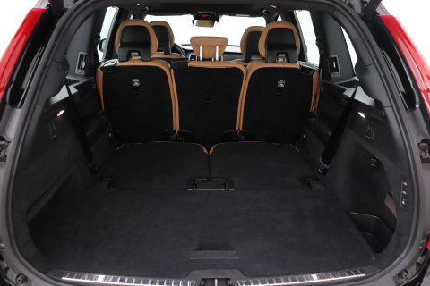 Volvo XC90 T8 Twin Engine Inscription | Luchtvering | Bowers&Wilkins | Panoramadak | 360° Camera | Trekhaak | Stoelventilatie | BLIS | 21 Inch
