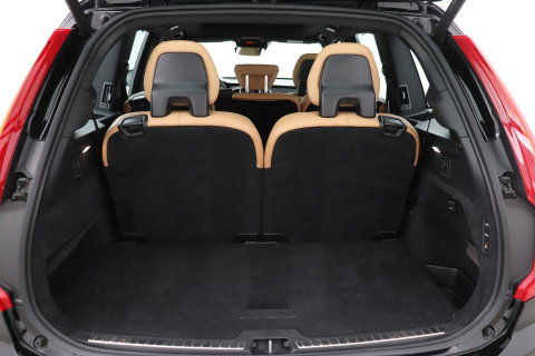 Volvo XC90 T8 Twin Engine Inscription | Luchtvering | Bowers&Wilkins | Panoramadak | 360° Camera | Trekhaak | Stoelventilatie | BLIS | 21 Inch