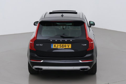 Volvo XC90 T8 Twin Engine Inscription | Luchtvering | Bowers&Wilkins | Panoramadak | 360° Camera | Trekhaak | Stoelventilatie | BLIS | 21 Inch