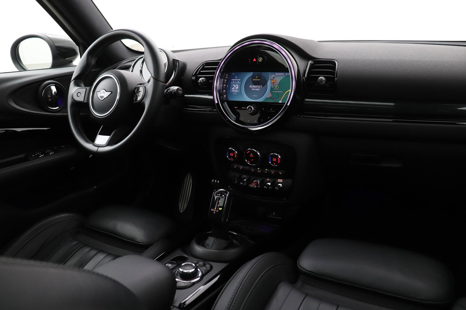 MINI Clubman 2.0 JCW ALL4 John Cooper Works | Panoramadak | Stoelverwarming | Keyless | Cruise Control | Navigatie | 19 Inch
