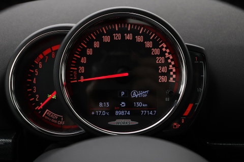 MINI Clubman 2.0 JCW ALL4 John Cooper Works | Panoramadak | Stoelverwarming | Keyless | Cruise Control | Navigatie | 19 Inch