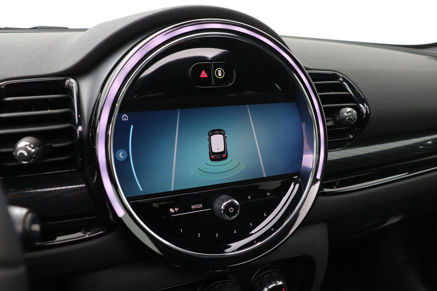 MINI Clubman 2.0 JCW ALL4 John Cooper Works | Panoramadak | Stoelverwarming | Keyless | Cruise Control | Navigatie | 19 Inch