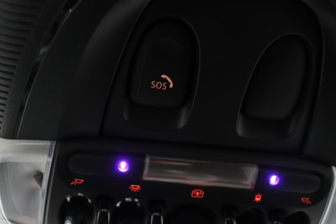 MINI Clubman 2.0 JCW ALL4 John Cooper Works | Panoramadak | Stoelverwarming | Keyless | Cruise Control | Navigatie | 19 Inch