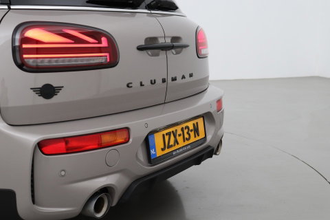 MINI Clubman 2.0 JCW ALL4 John Cooper Works | Panoramadak | Stoelverwarming | Keyless | Cruise Control | Navigatie | 19 Inch