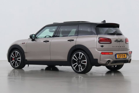MINI Clubman 2.0 JCW ALL4 John Cooper Works | Panoramadak | Stoelverwarming | Keyless | Cruise Control | Navigatie | 19 Inch