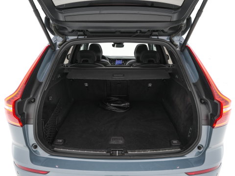 Volvo XC60 2.0 T6 Plug-in hybrid AWD Plus Bright (Plug-in) {SoH-96%} (INCL.BTW) *PANO | HEAD-UP | LEATHER-FABRIC | FULL-LED | MEMORY-PACK | HARMAN/KARDON-AUDIO | TOP-VIEW | HEATED-CONTOURSEATS | DIGI-COCKPIT | NAVI-FULLMAP | PRIVACYGLASS | 21''ALU | TOWBAR*