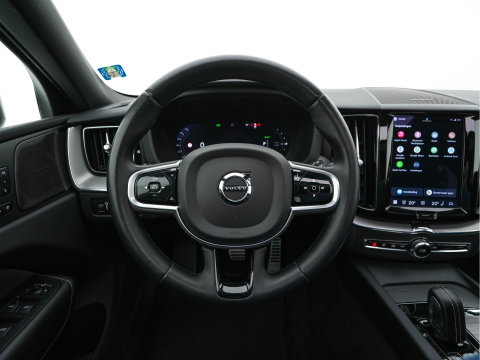 Volvo XC60 2.0 T6 Plug-in hybrid AWD Plus Bright (Plug-in) {SoH-96%} (INCL.BTW) *PANO | HEAD-UP | LEATHER-FABRIC | FULL-LED | MEMORY-PACK | HARMAN/KARDON-AUDIO | TOP-VIEW | HEATED-CONTOURSEATS | DIGI-COCKPIT | NAVI-FULLMAP | PRIVACYGLASS | 21''ALU | TOWBAR*
