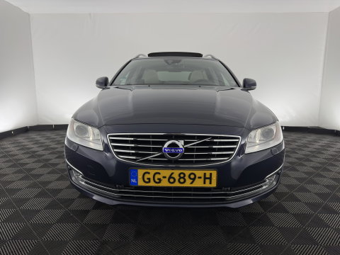 Volvo V70 2.0 D4 Summum *PANO | LUXURY-LEATHER | BI-XENON | MEMORY-PACK | NAVI-FULLMAP | CAMERA | HEATED-COMFORTSEATS | PRIVACY-GLASS | PDC | ECC | CRUISE | TOWBAR | 17''ALU*