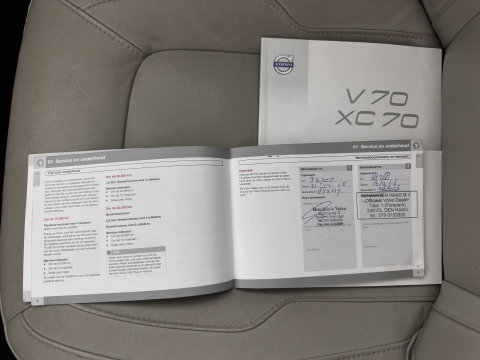 Volvo V70 2.0 D4 Summum *PANO | LUXURY-LEATHER | BI-XENON | MEMORY-PACK | NAVI-FULLMAP | CAMERA | HEATED-COMFORTSEATS | PRIVACY-GLASS | PDC | ECC | CRUISE | TOWBAR | 17''ALU*