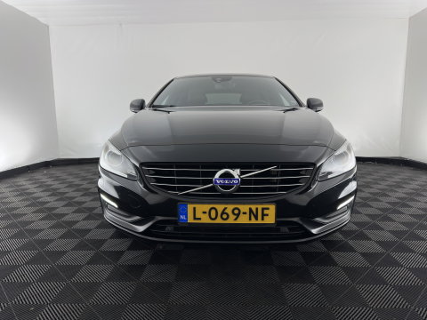 Volvo V60 2.0 D2 Summum *LEATHER | XENON | HEATED-COMFORTSEATS | NAVI-FULLMAP | PRIVACY-GLASS | ECC | PDC | CRUISE | 17''ALU*