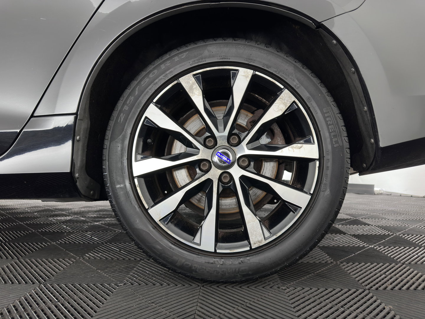Volvo V60 2.0 D2 Summum *LEATHER | XENON | HEATED-COMFORTSEATS | NAVI-FULLMAP | PRIVACY-GLASS | ECC | PDC | CRUISE | 17''ALU*