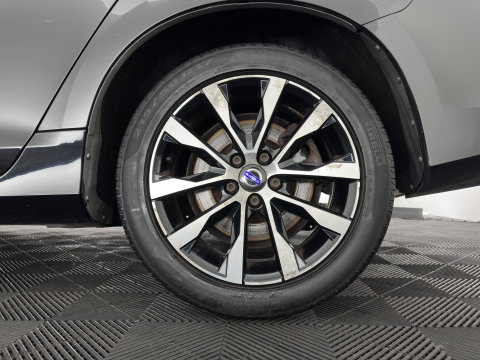 Volvo V60 2.0 D2 Summum *LEATHER | XENON | HEATED-COMFORTSEATS | NAVI-FULLMAP | PRIVACY-GLASS | ECC | PDC | CRUISE | 17''ALU*