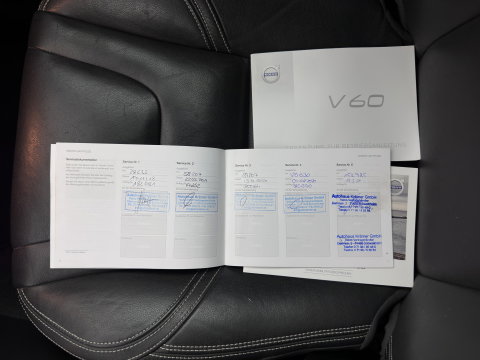 Volvo V60 2.0 D2 Summum *LEATHER | XENON | HEATED-COMFORTSEATS | NAVI-FULLMAP | PRIVACY-GLASS | ECC | PDC | CRUISE | 17''ALU*