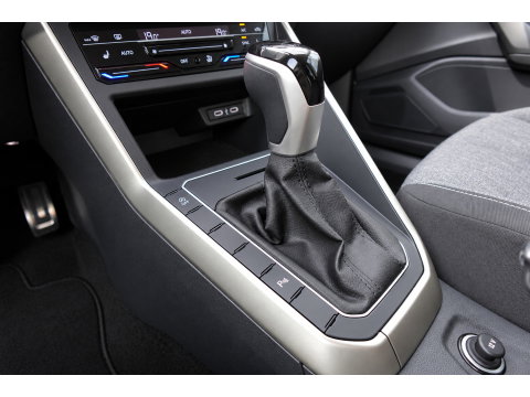 Volkswagen Polo 1.0 TSI Polo ACC PDC CARPLAY'