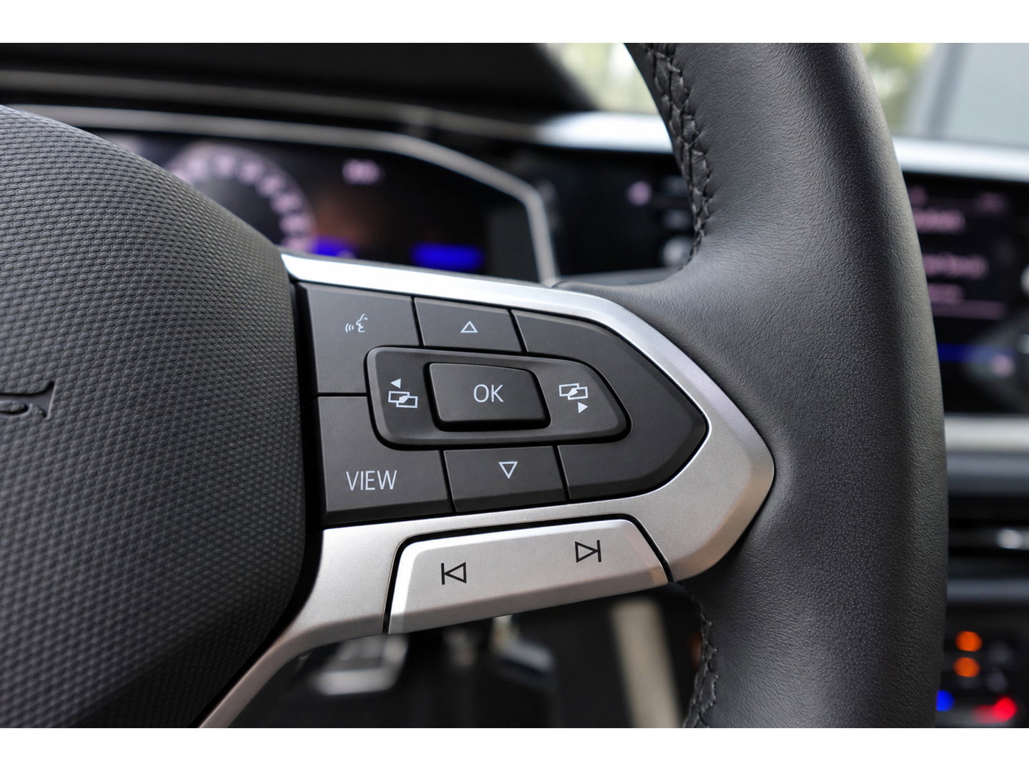 Volkswagen Polo 1.0 TSI Polo ACC PDC CARPLAY'