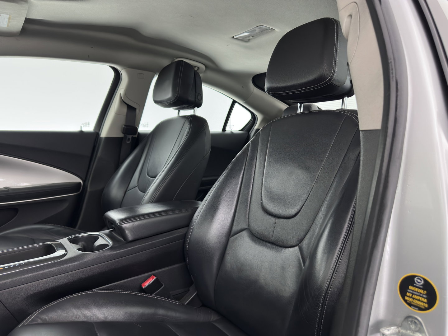 Opel Ampera 1.4 Aut. *NAVI-FULLMAP | LEATHER | BOSE-AUDIO | KEYLESS | CAMERA | DAB | ECC | PDC | CRUISE | DIGI-COCKPIT | HEATED-COMFORTSEATS | 17''ALU*