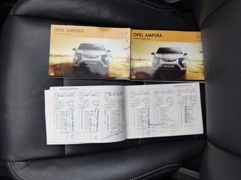Opel Ampera 1.4 Aut. *NAVI-FULLMAP | LEATHER | BOSE-AUDIO | KEYLESS | CAMERA | DAB | ECC | PDC | CRUISE | DIGI-COCKPIT | HEATED-COMFORTSEATS | 17''ALU*