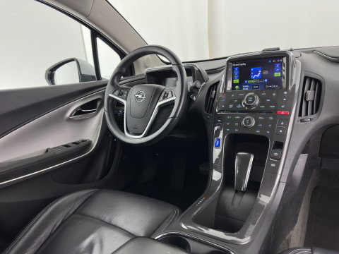 Opel Ampera 1.4 Aut. *NAVI-FULLMAP | LEATHER | BOSE-AUDIO | KEYLESS | CAMERA | DAB | ECC | PDC | CRUISE | DIGI-COCKPIT | HEATED-COMFORTSEATS | 17''ALU*