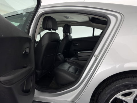 Opel Ampera 1.4 Aut. *NAVI-FULLMAP | LEATHER | BOSE-AUDIO | KEYLESS | CAMERA | DAB | ECC | PDC | CRUISE | DIGI-COCKPIT | HEATED-COMFORTSEATS | 17''ALU*