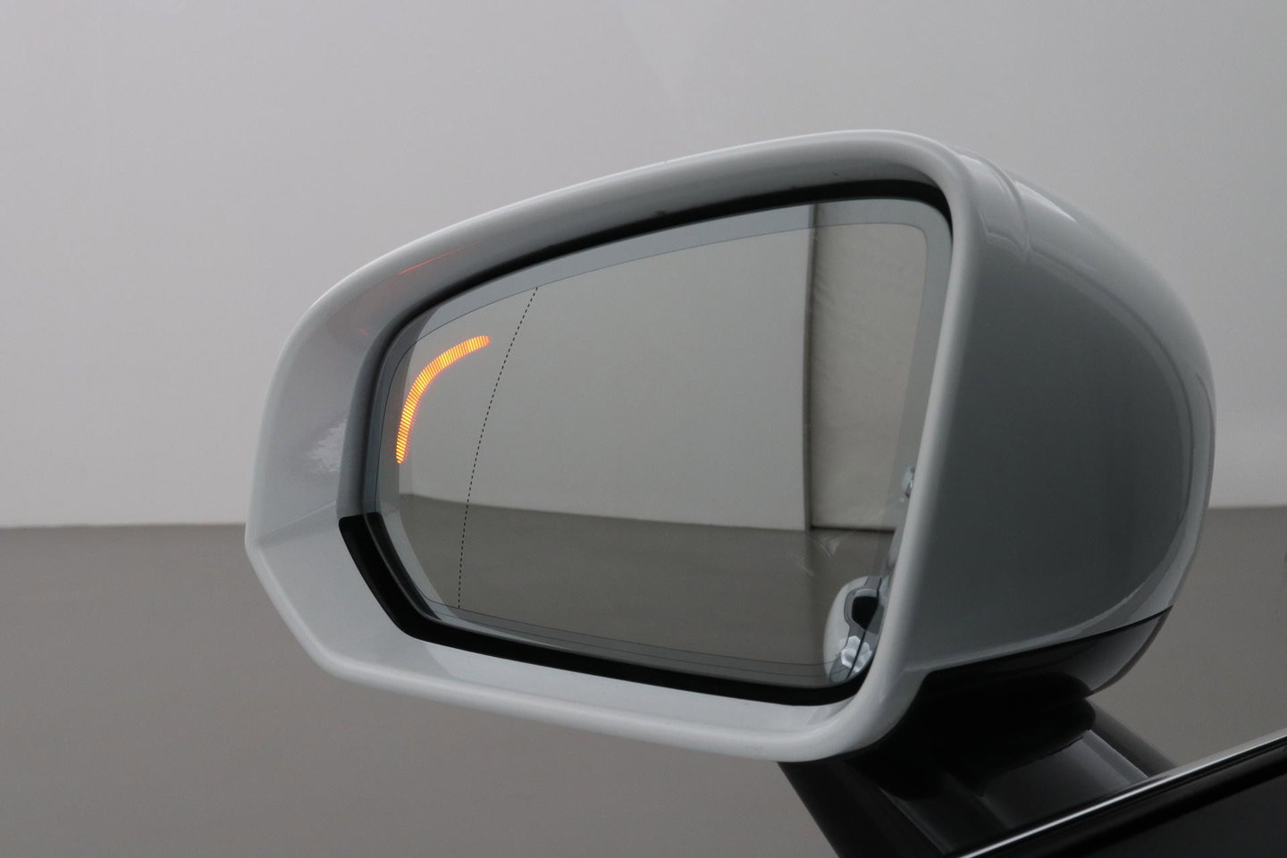 Volvo V90 2.0 T5 Inscription | Bowers&Wilkins | Pilot Assist | Panoramadak | BLIS | Standkachel | 21 Inch