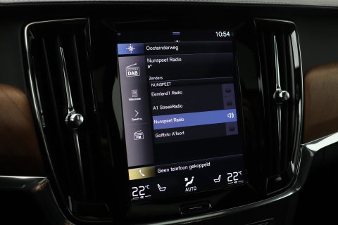 Volvo V90 2.0 T5 Inscription | Bowers&Wilkins | Pilot Assist | Panoramadak | BLIS | Standkachel | 21 Inch