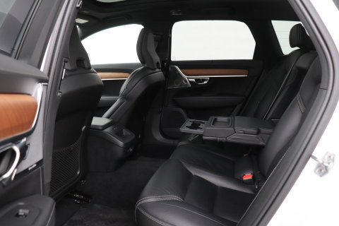 Volvo V90 2.0 T5 Inscription | Bowers&Wilkins | Pilot Assist | Panoramadak | BLIS | Standkachel | 21 Inch
