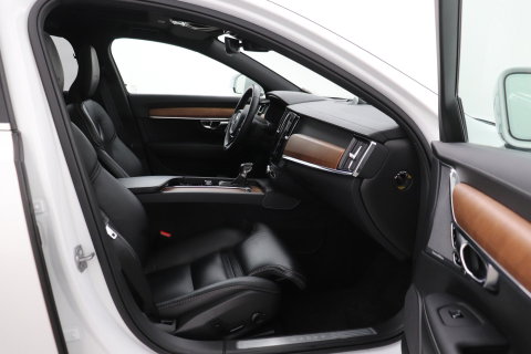 Volvo V90 2.0 T5 Inscription | Bowers&Wilkins | Pilot Assist | Panoramadak | BLIS | Standkachel | 21 Inch
