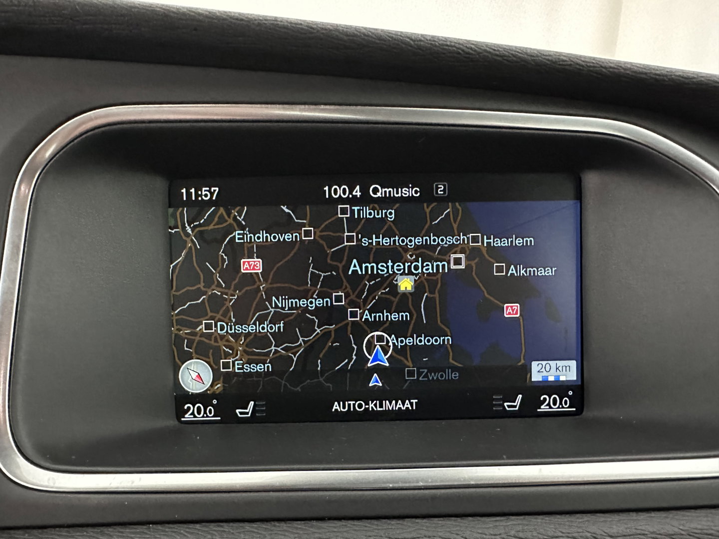 Volvo V40 2.0 D2 R-Design Business *LEATHER-MICROFIBRE | XENON | NAVI-FULLMAP | HEATED-SPORTSEATS | ECC | PDC | CRUISE | 16''ALU*