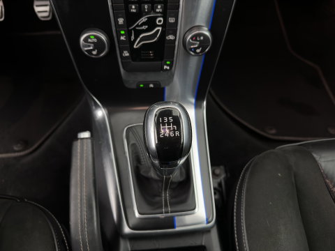 Volvo V40 2.0 D2 R-Design Business *LEATHER-MICROFIBRE | XENON | NAVI-FULLMAP | HEATED-SPORTSEATS | ECC | PDC | CRUISE | 16''ALU*