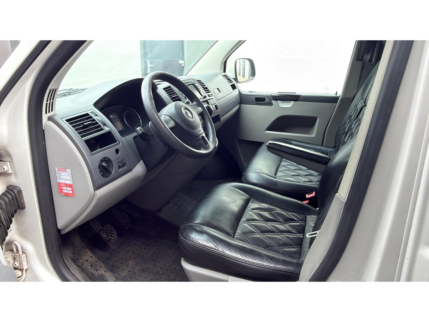 Volkswagen Transporter 2.0 TDI L1H1 Airco Leer Cruise LM Camera