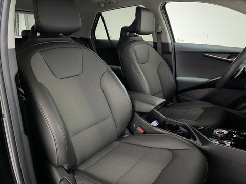 Kia Niro EV Edition 64.8 kWh Pano HUD Camera Carplay Stoel/Stuur verwarming