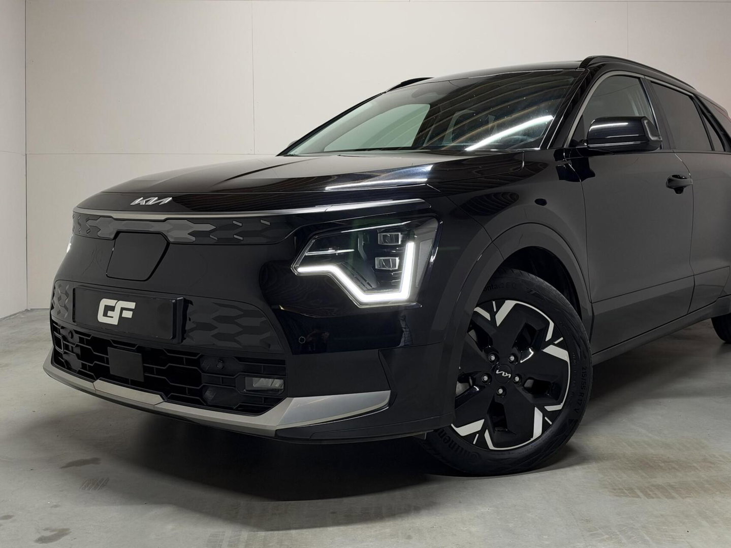 Kia Niro EV Edition 64.8 kWh Pano HUD Camera Carplay Stoel/Stuur verwarming