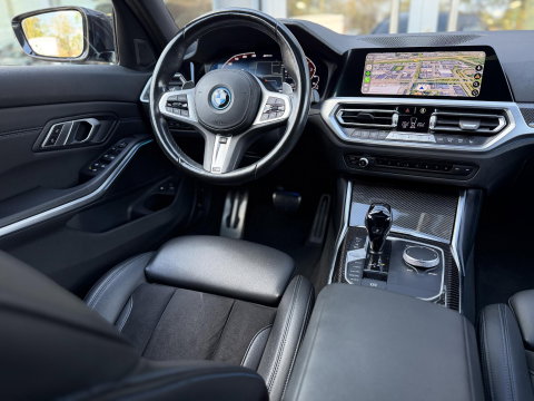 BMW 3 Serie Touring 330e High Ex M-Sport Pro |Pano|CoPilot|Laser|ACC|360Cam|19"