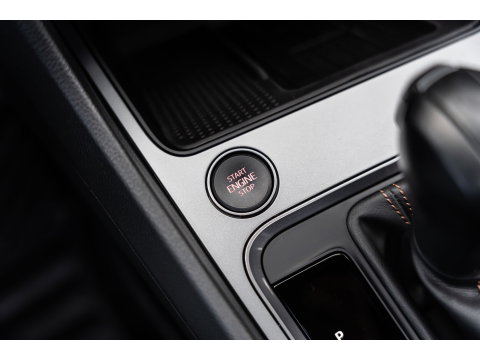 CUPRA Ateca 2.0 TSI 4DRIVE PANO BEATS TREKHAAK 360 CAMERA