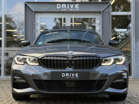 BMW 3 Serie Touring 330e High Ex M-Sport Pro |Pano|CoPilot|Laser|ACC|360Cam|19"