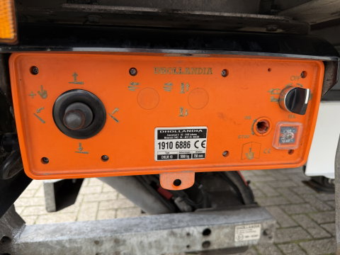 Renault Master T35 2.3 dCi 150pk Energy bakwagen met Dhollandia laadklep 1000 kg / lease vanaf € 407 / prijs rijklaar € 24.950 ex btw / airco / cruise / zijdeur / 420 cm L x 214 cm B x 230 cm H