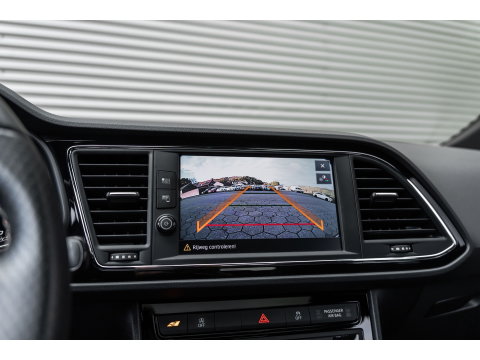 SEAT Leon ST 2.0 TSI CUPRA 300 4DRIVE PANO LEDER BEATS CAMERA