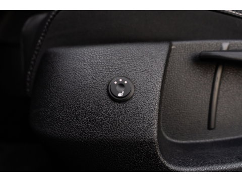 SEAT Leon ST 2.0 TSI CUPRA 300 4DRIVE PANO LEDER BEATS CAMERA