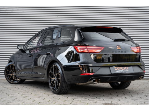 SEAT Leon ST 2.0 TSI CUPRA 300 4DRIVE PANO LEDER BEATS CAMERA