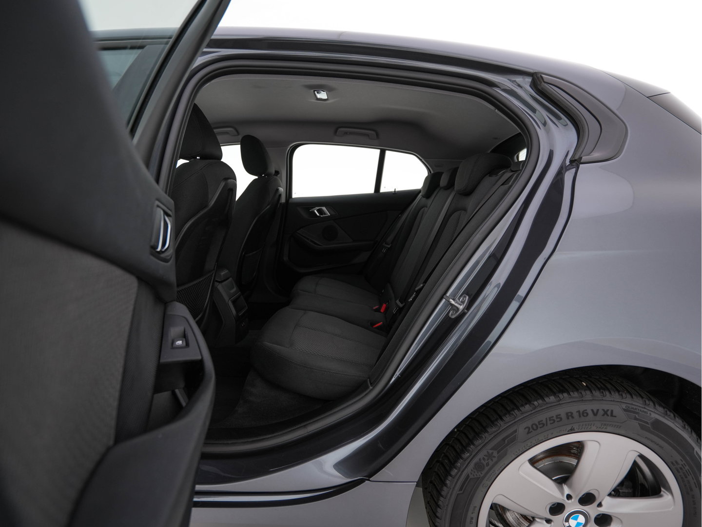 BMW 1-serie 116d (INCL-BTW) *NAVI-FULLMAP | DIGI-COCKPIT | COMFORT-SEATS | DAB+ | ECC | PDC | CRUISE | 16''ALU*
