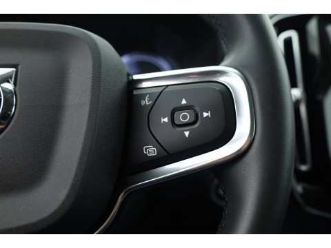Volvo XC40 1.5 T4 Recharge Inscription Expression | SOH 91% | Trekhaak | Elek. stoelen | Stoel + stuurverw. |
